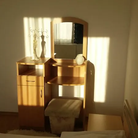 Varnagy Apartman 아파트 에게르